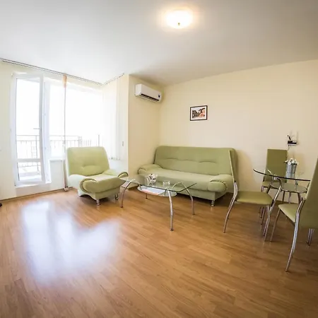 Nessebar And Apartament *